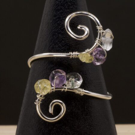 Anello in ametista, acquamarina e quarzo citrino | spirale rame placcato argento 925